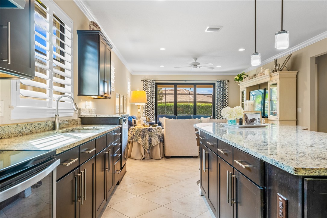 5414 Antigua Circle Vero Beach, FL 32967 - Photo 8 of 36