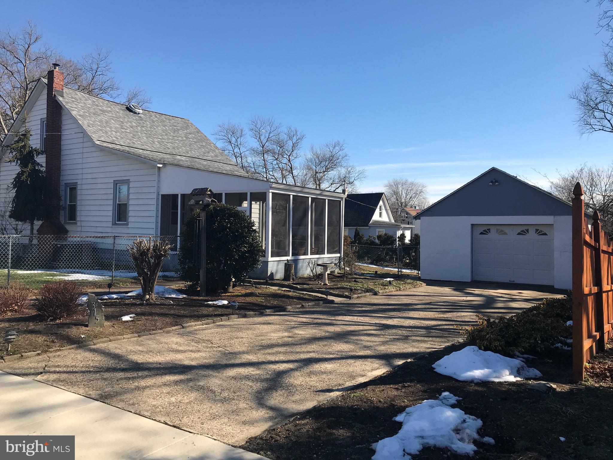 315 Central Avenue Glendora, NJ 08029 - Photo 3 of 9