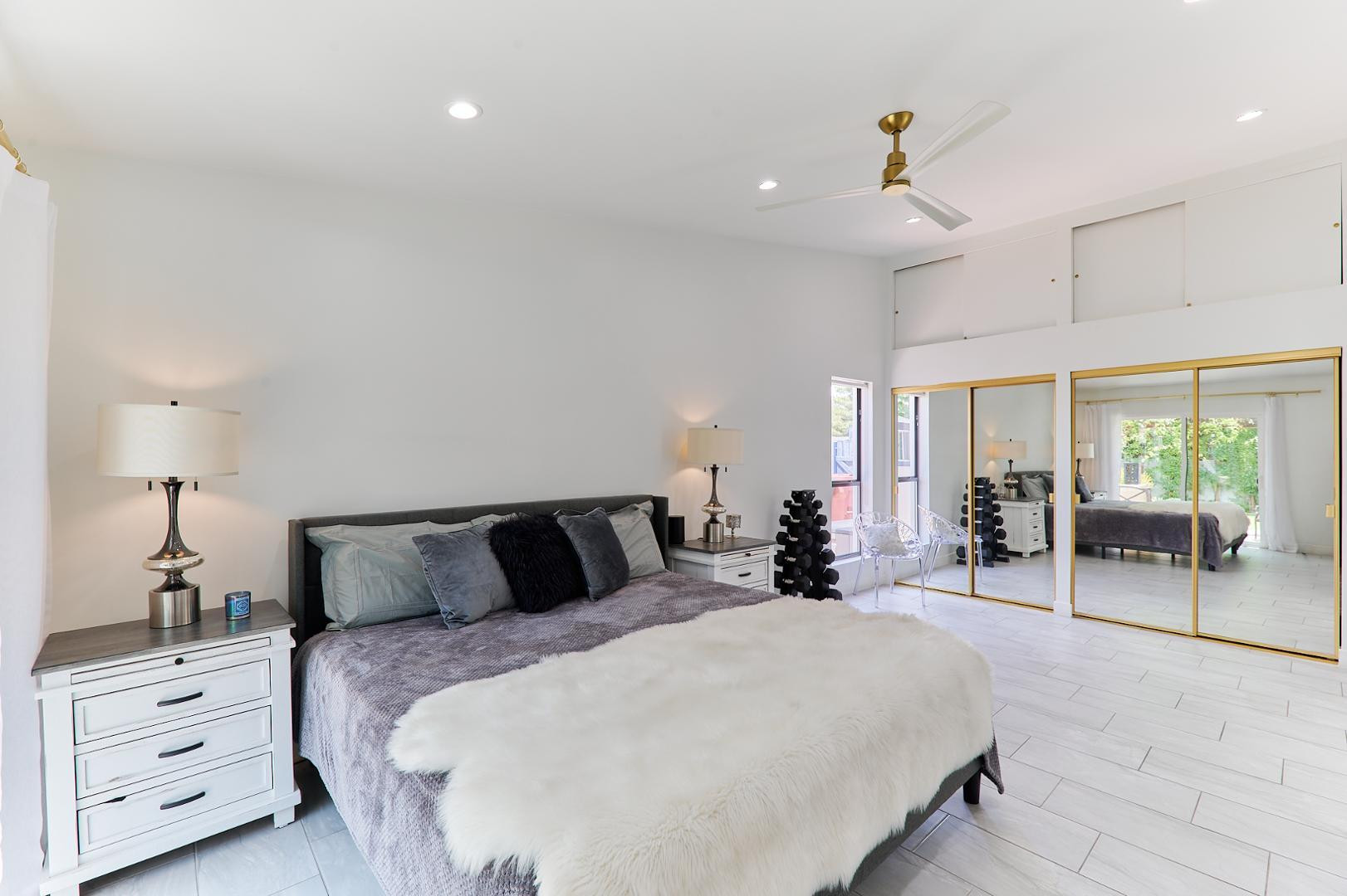 8113 East Redwing Road Scottsdale, AZ 85250 - Photo 8 of 36 Photo #8