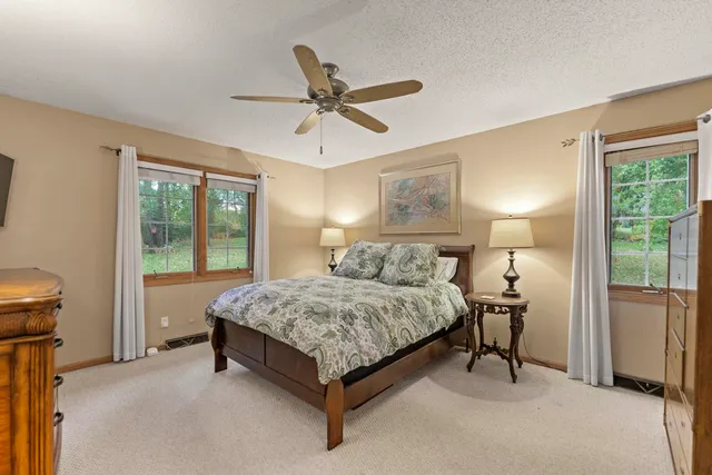 $364,900 | 2209 Gainsboro Avenue, Lake Summerset, IL 61019