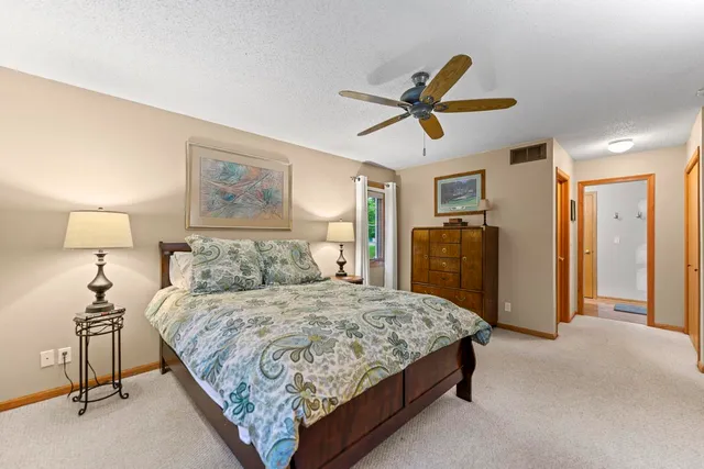 $364,900 | 2209 Gainsboro Avenue, Lake Summerset, IL 61019