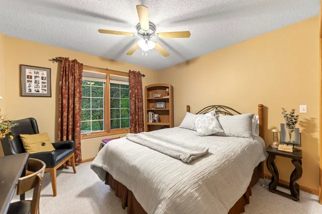 $364,900 | 2209 Gainsboro Avenue, Lake Summerset, IL 61019