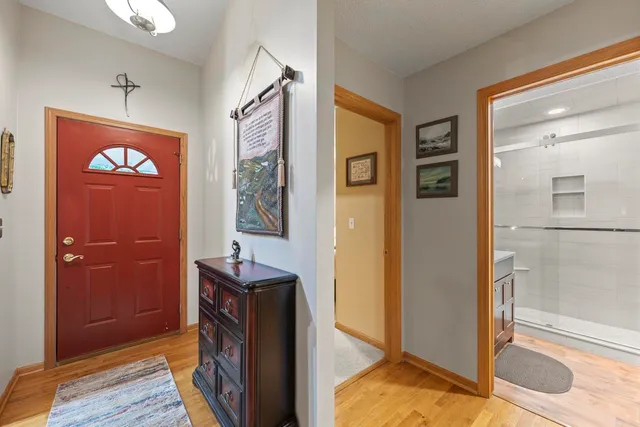 $364,900 | 2209 Gainsboro Avenue, Lake Summerset, IL 61019