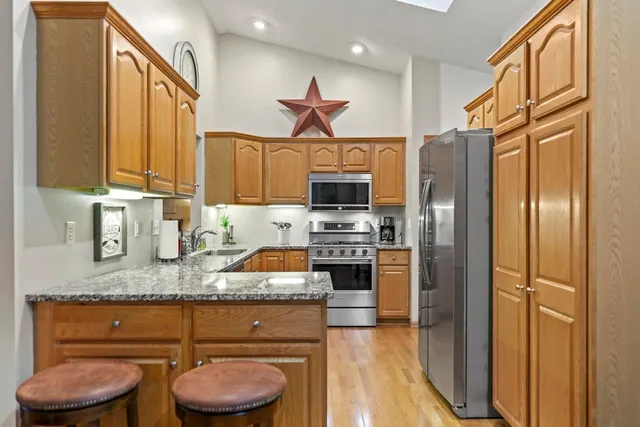 $364,900 | 2209 Gainsboro Avenue, Lake Summerset, IL 61019