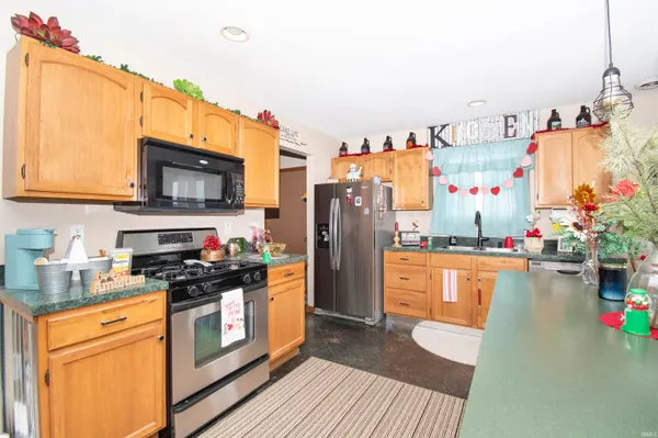 $359,000 | 11585 East 600 North, Orland, IN 46776