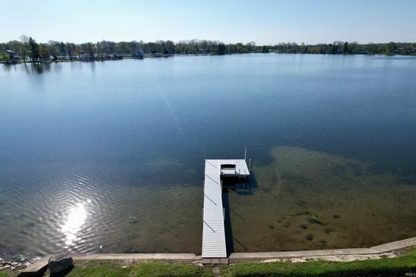 $359,000 | 11585 East 600 North, Orland, IN 46776