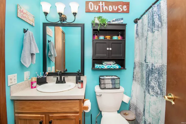 $359,000 | 11585 East 600 North, Orland, IN 46776