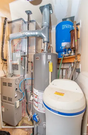 $359,000 | 11585 East 600 North, Orland, IN 46776