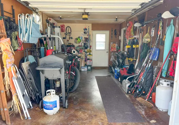 $359,000 | 11585 East 600 North, Orland, IN 46776