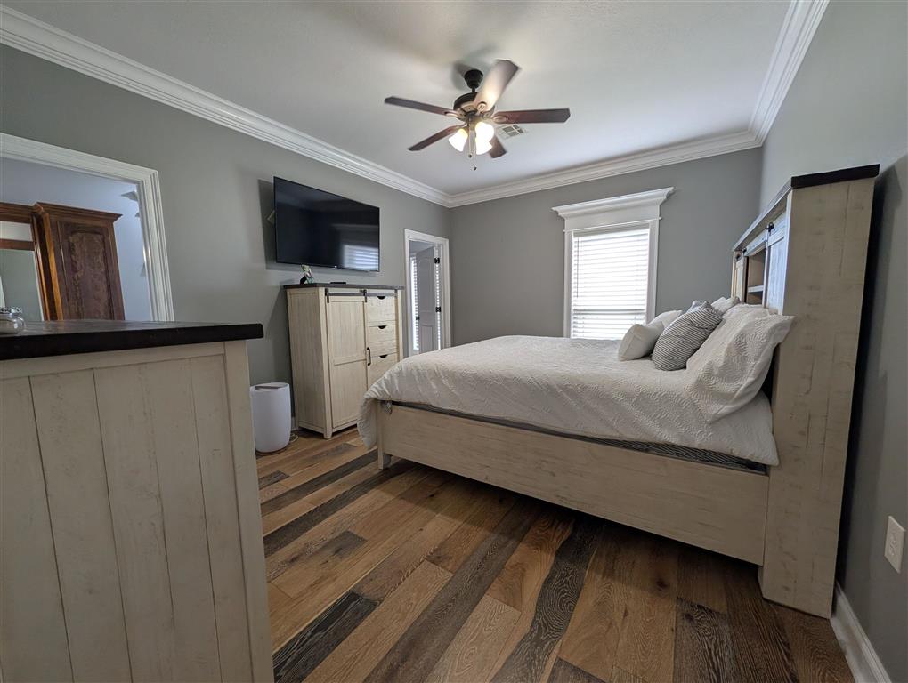 11480 Blanchard Road Welsh, LA 70591 - Photo 14 of 48 View from hallway