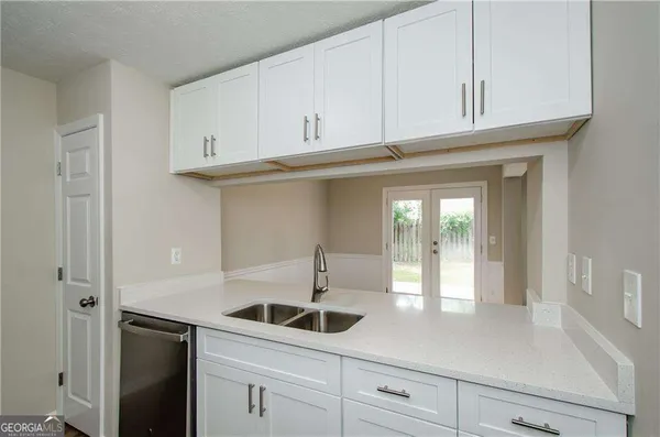 $2,500 | 10840 Mortons Circle, Johns Creek, GA 30022