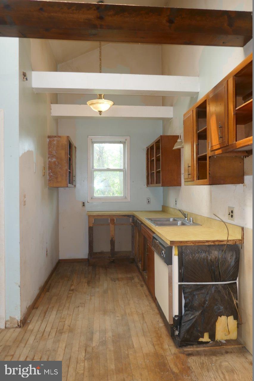 2811 Frederick Avenue Baltimore, MD 21223 - Photo 16 of 33