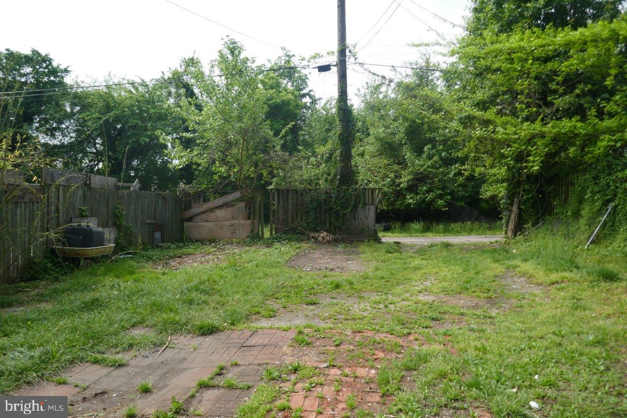 2811 Frederick Avenue Baltimore, MD 21223 - Photo 32 of 33