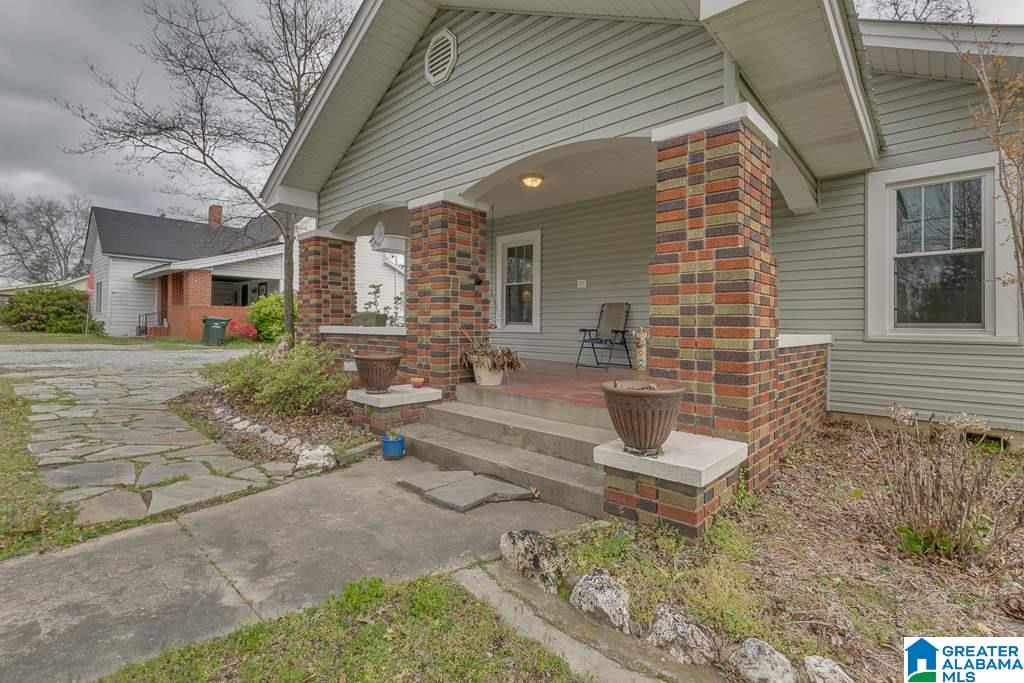 602 8th Street North Clanton, AL 35045 - Photo 7 of 44