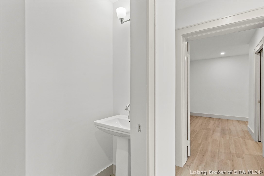 518 Jefferson Street Madison, IN 47250 - Photo 14 of 47