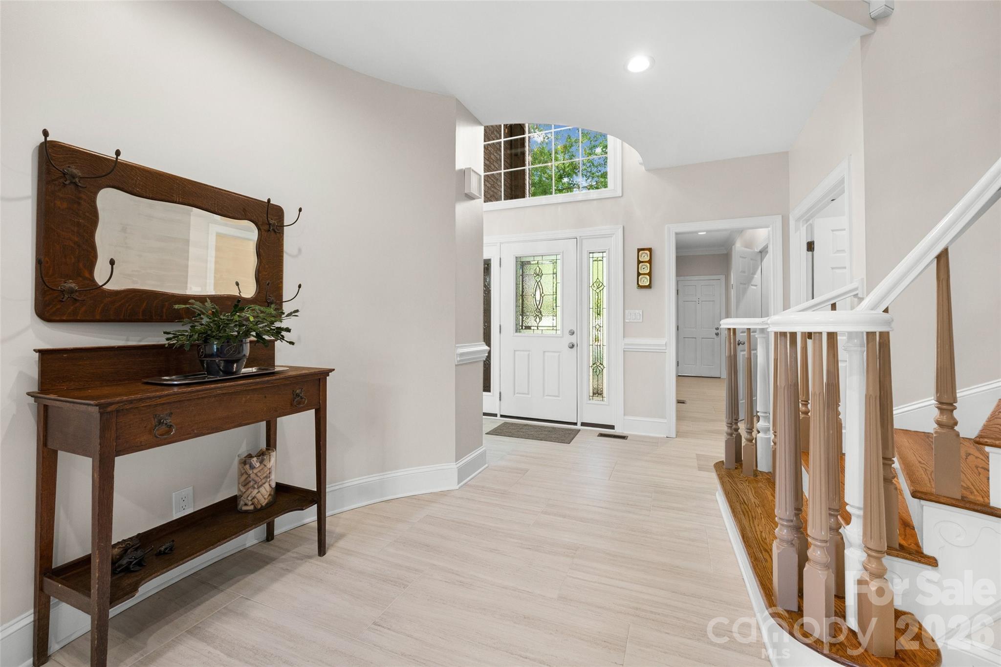 636 Landsdowne Court Fort Mill, SC 29708 - Photo 4 of 48 a view of entryway with workspace