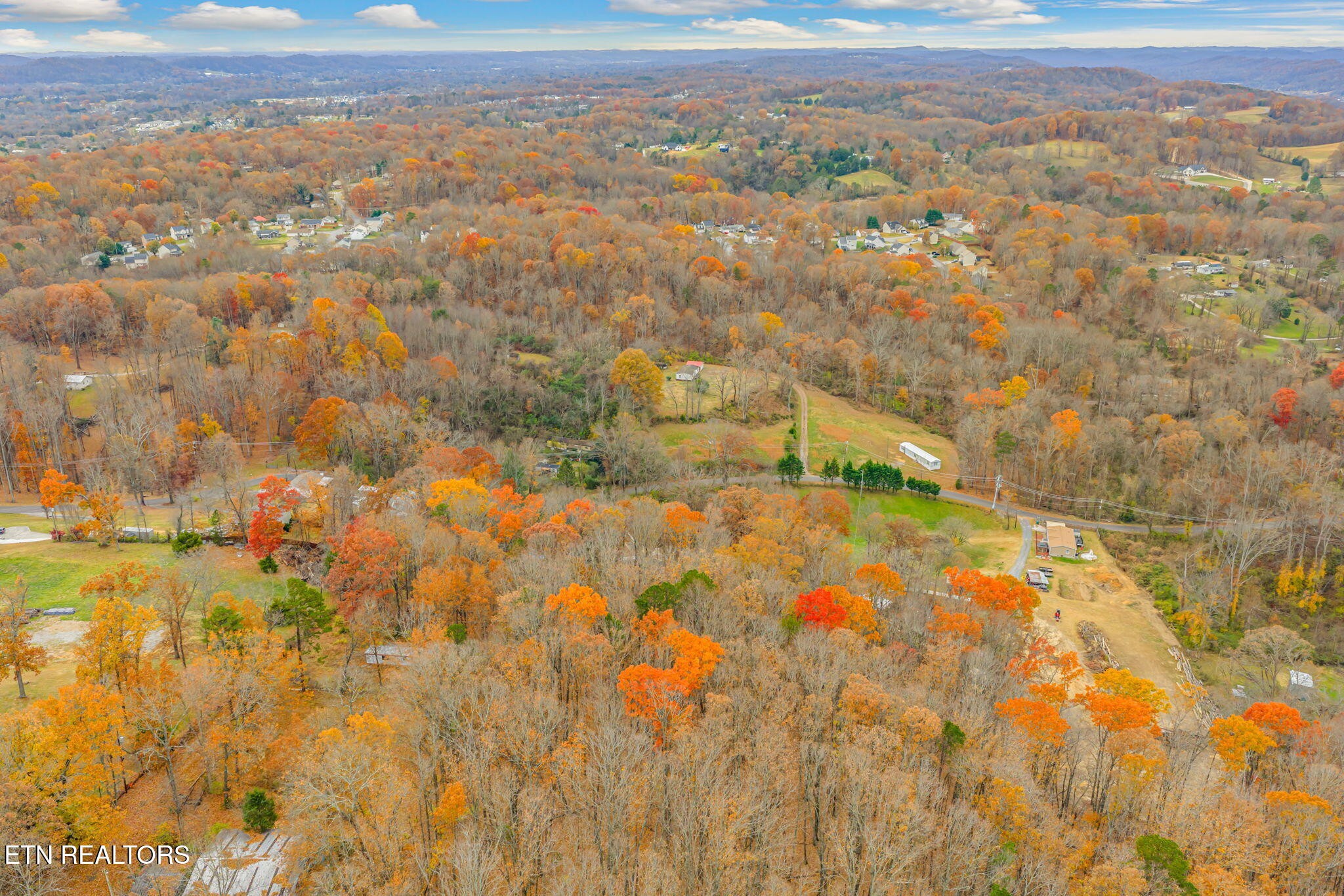 8404 Brickyard Road Powell, TN 37849 - Photo 45 of 49 a view of city and mountain