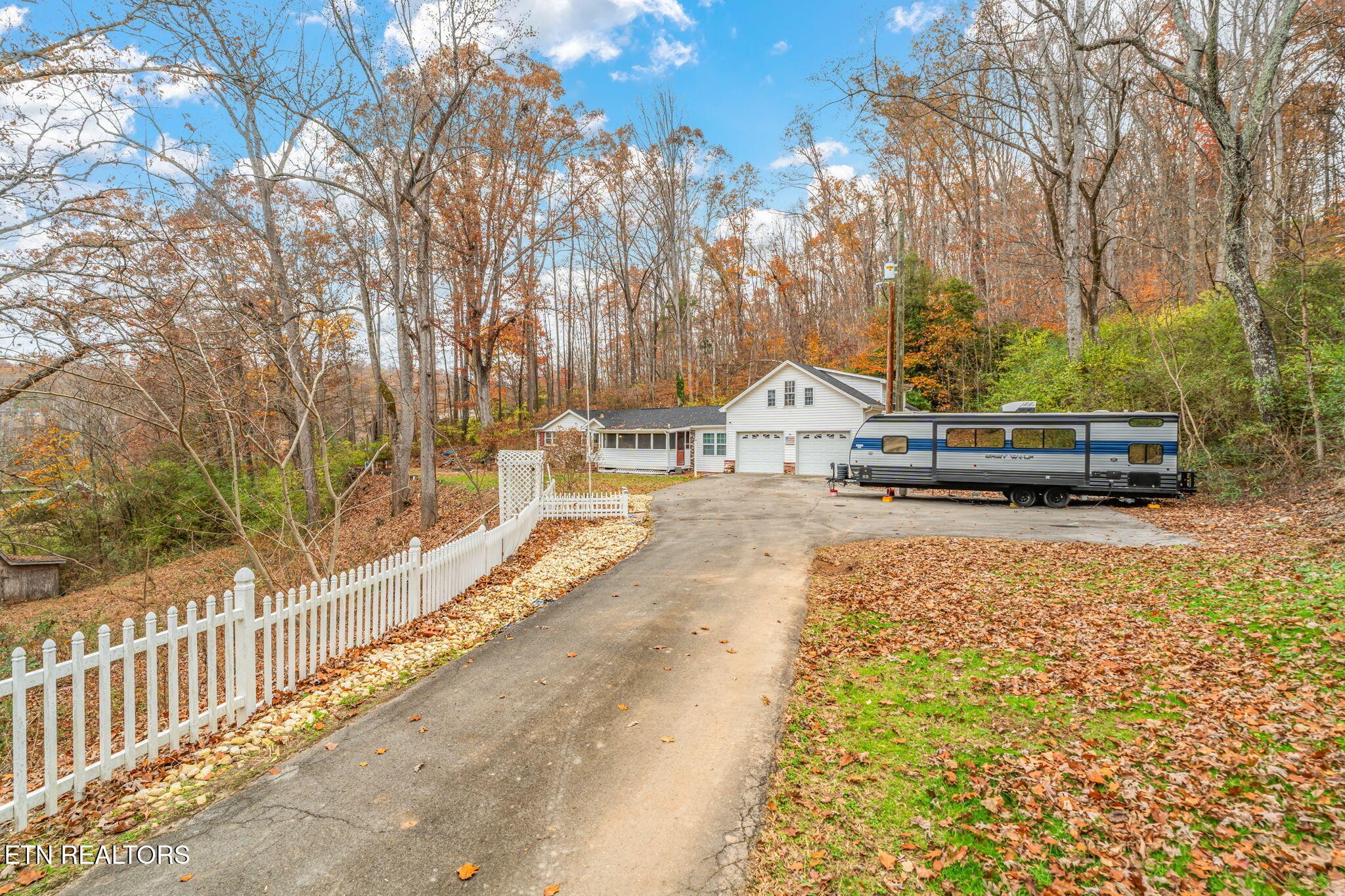 8404 Brickyard Road Powell, TN 37849 - Photo 7 of 49