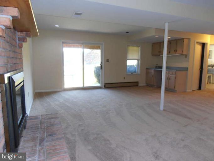 17905 Marshall Mill Road Hampstead, MD 21074 - Photo 18 of 29 Family Room