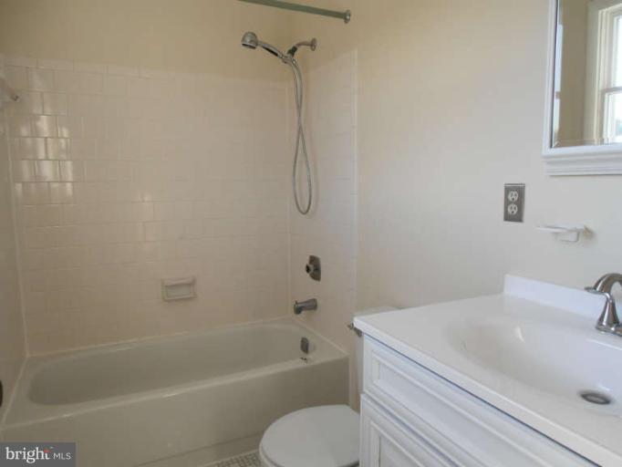 17905 Marshall Mill Road Hampstead, MD 21074 - Photo 3 of 29 Bath (Master)