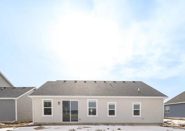 $439,900 | 6406 Prairie Wood Drive, McFarland, WI 53558
