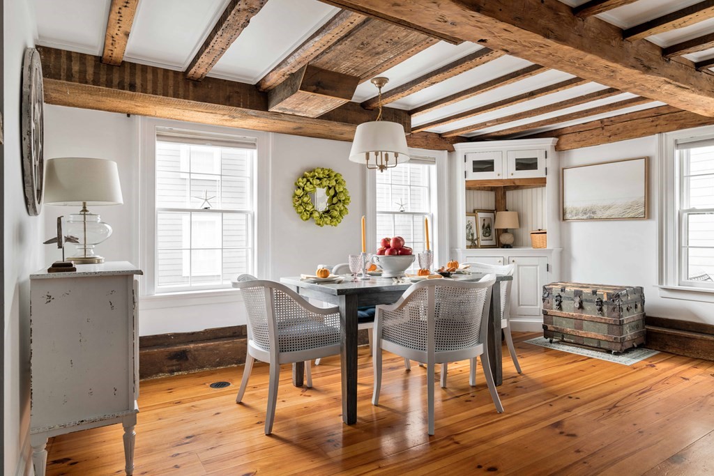 82 Front Street, Unit 82 Marblehead, MA 01945 - Photo 7 of 27 Gallery Image 7