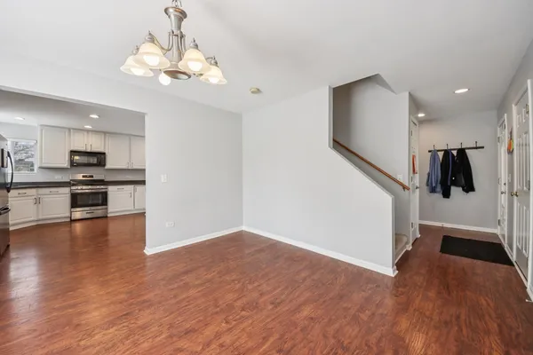 $435,000 | 25241 Entrance Drive, Lake Villa, IL 60046