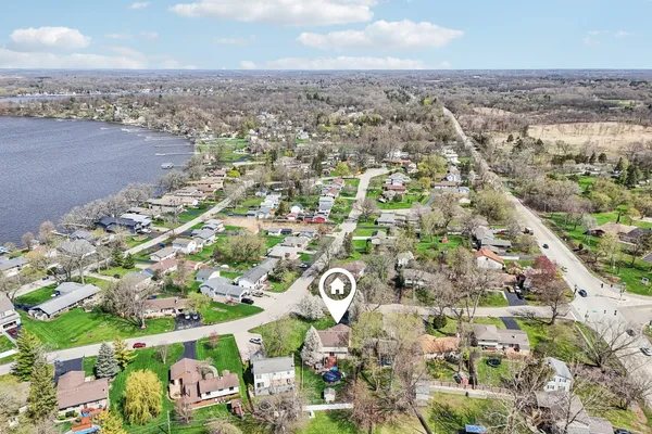 $435,000 | 25241 Entrance Drive, Lake Villa, IL 60046