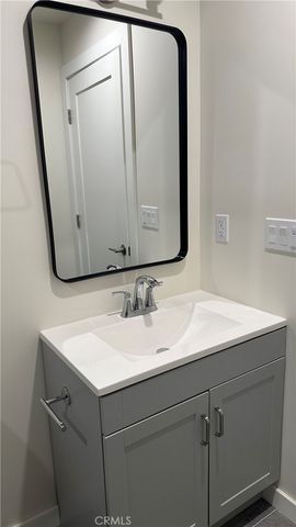 $2,800 | 1315 North Kingsley Drive, Unit 1/2, Los Angeles, CA 90027