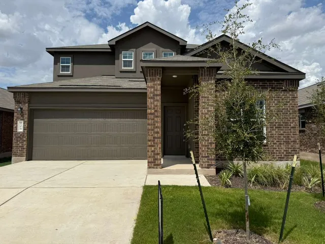 $2,395 | 109 Imola Street, Hutto, TX 78634