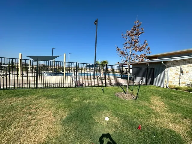 $2,450 | 109 Imola Street, Hutto, TX 78634