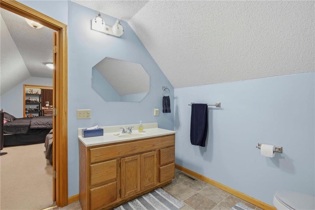 28821 South Famuliner Road Garden City, MO 64747 - Photo 20 of 23