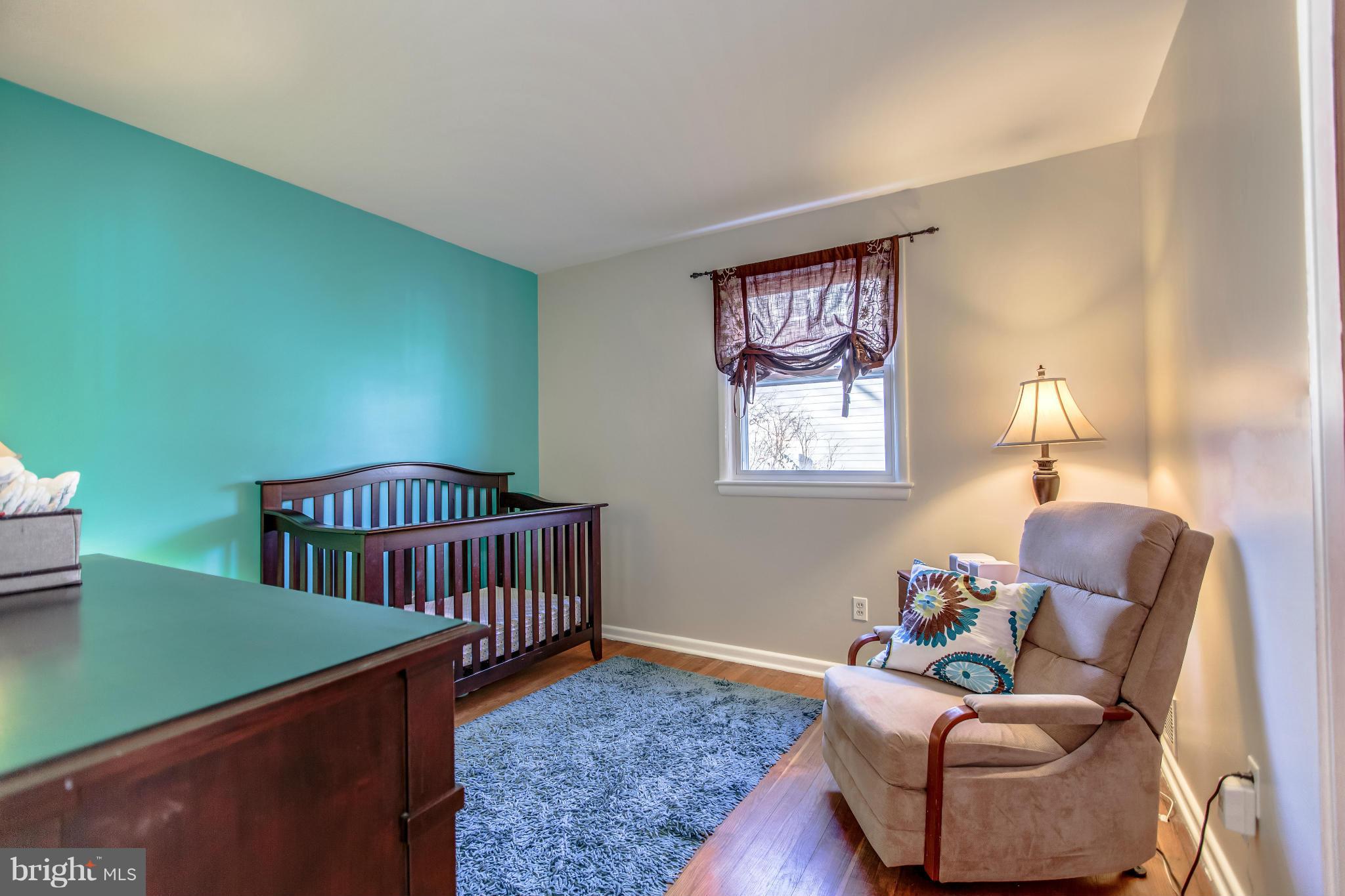 710 Kingsley Road Southwest Vienna, VA 22180 - Photo 17 of 21 Bedroom