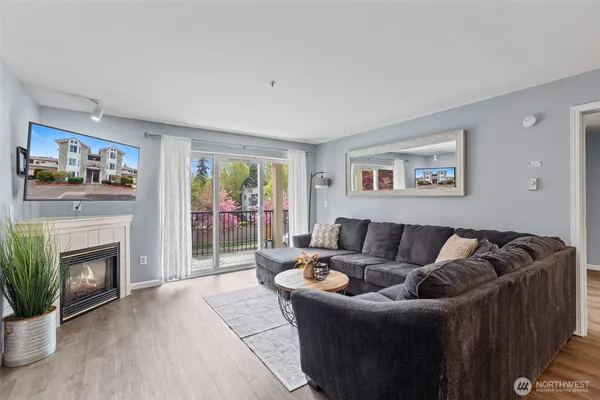 $385,000 | 2001 120th Place Southeast, Unit 1203, Everett, WA 98208