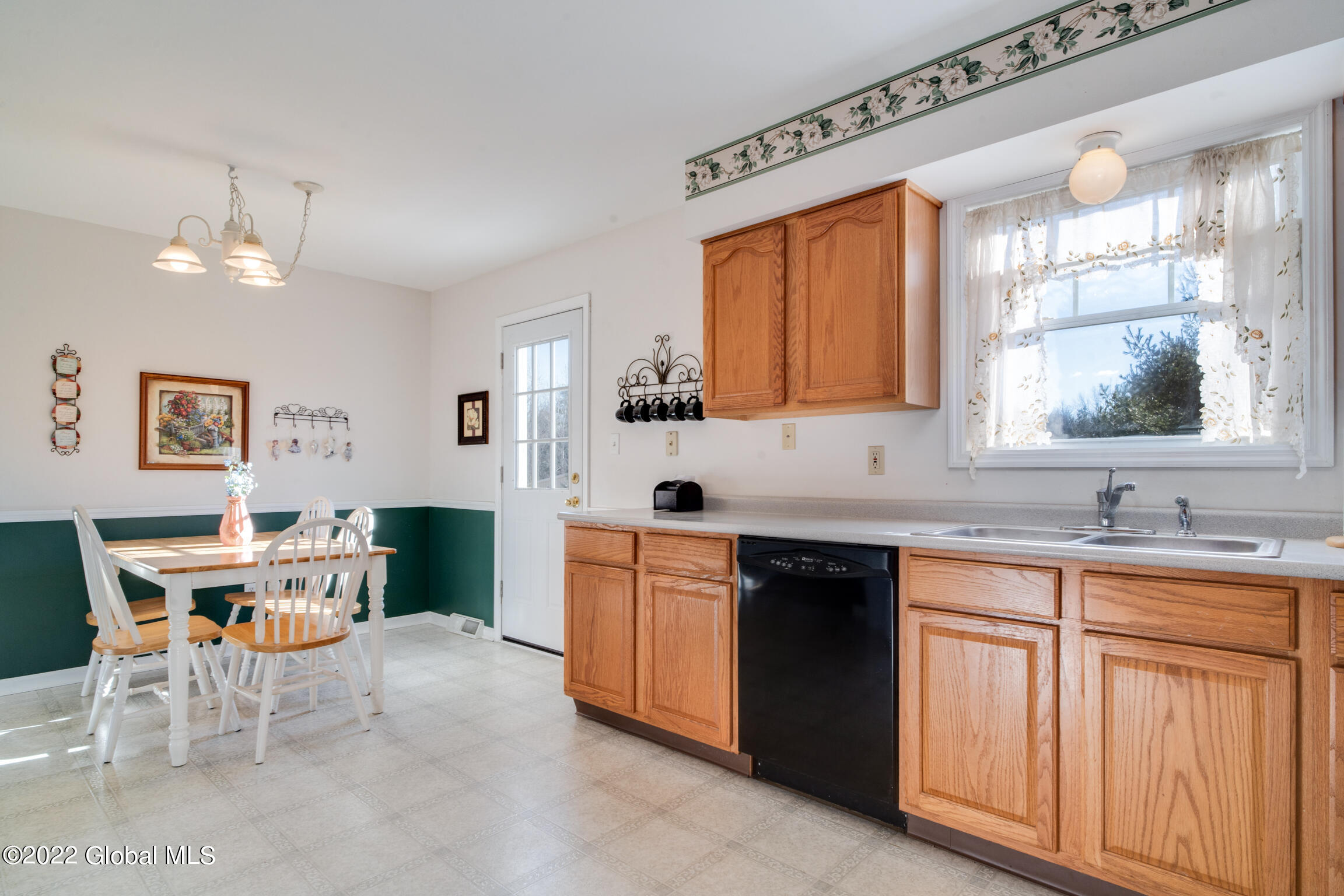 408 Union Mills Road Broadalbin, NY 12025 - Photo 5 of 26 408 Union Mills Rd mls-23