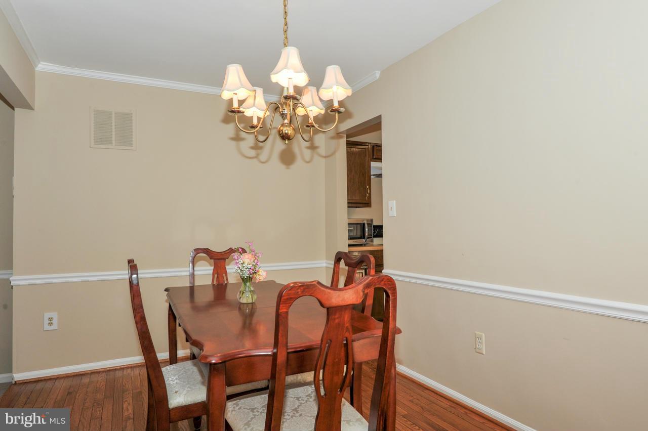 7909 Forest Path Way Springfield, VA 22153 - Photo 5 of 22 Dining Room