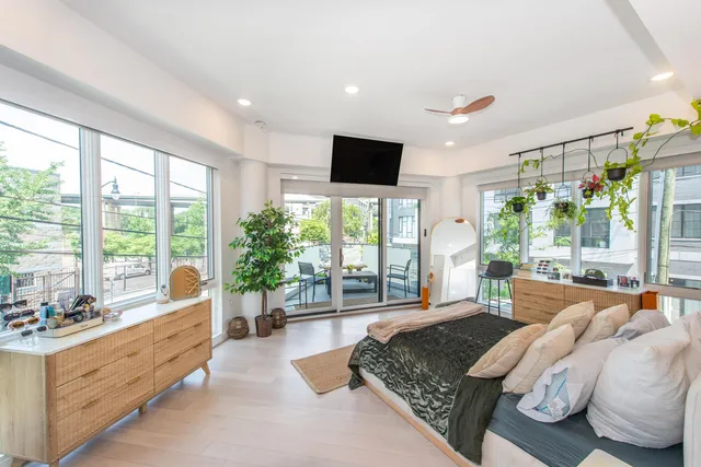 $779,000 | 332 Newark Avenue, Unit 2B, Jersey City, NJ 07302