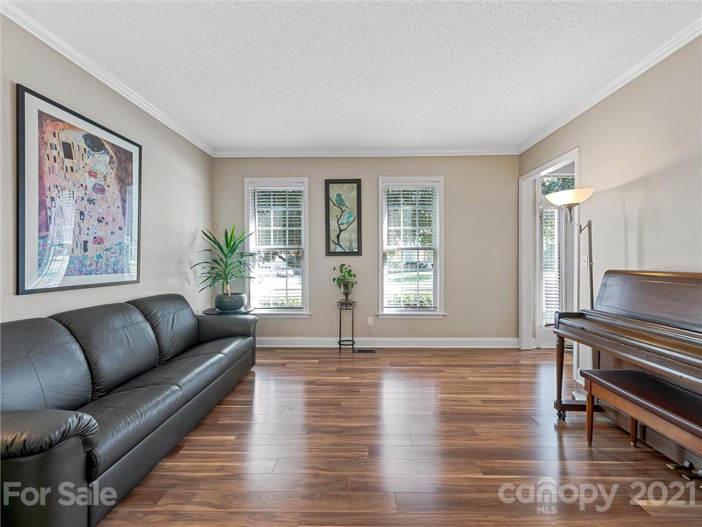 109 North Wintergarden Road Fletcher, NC 28732 - Photo 11 of 32 Gallery Image 11