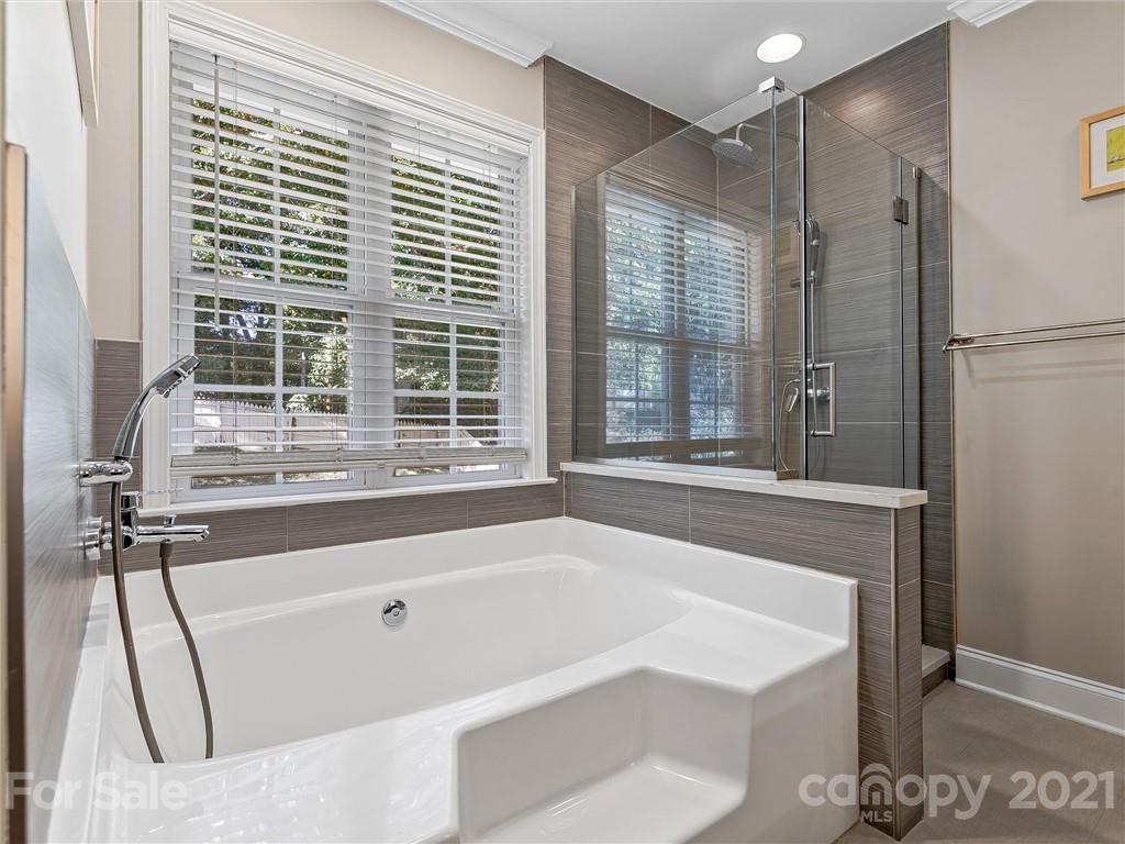 109 North Wintergarden Road Fletcher, NC 28732 - Photo 17 of 32 Gallery Image 17