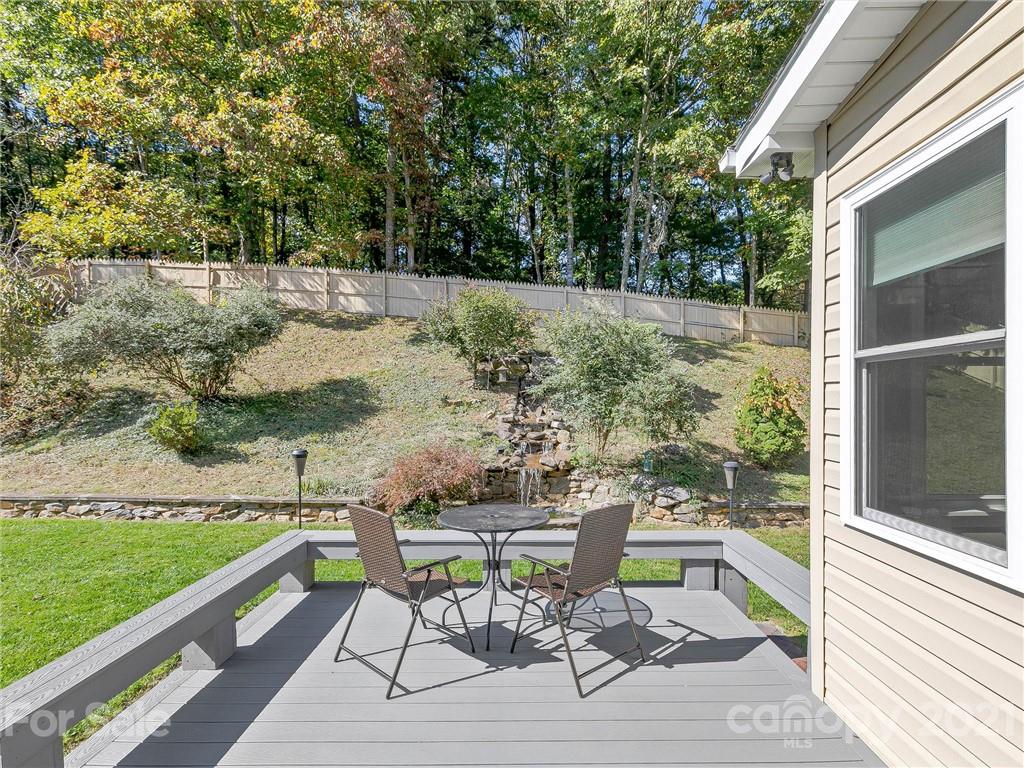 109 North Wintergarden Road Fletcher, NC 28732 - Photo 25 of 32 Gallery Image 25