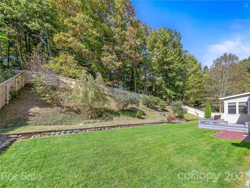 109 North Wintergarden Road Fletcher, NC 28732 - Photo 28 of 32 Gallery Image 28