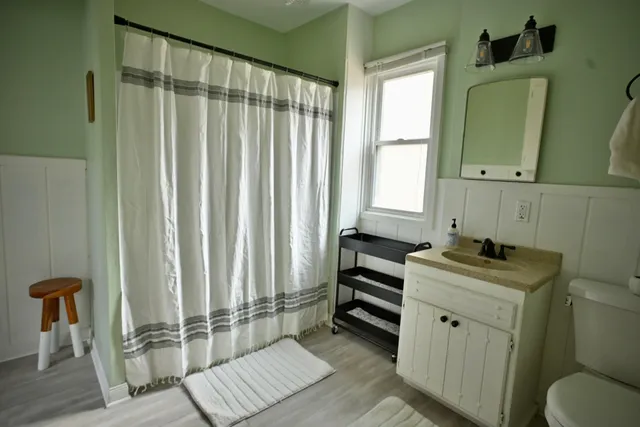 $325,000 | 301 19th Avenue North, Hopkins, MN 55343