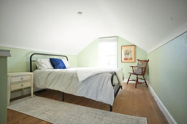 $325,000 | 301 19th Avenue North, Hopkins, MN 55343