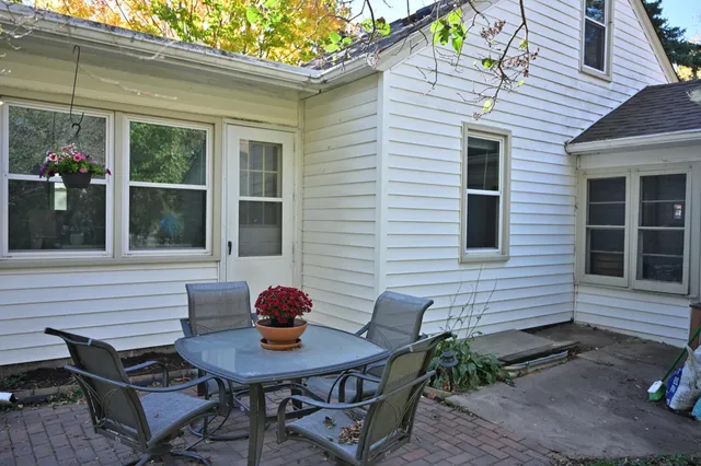 $325,000 | 301 19th Avenue North, Hopkins, MN 55343