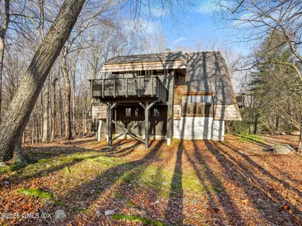 $1,995,000 | 484 Cognewaugh Road, Cos Cob, CT 06807