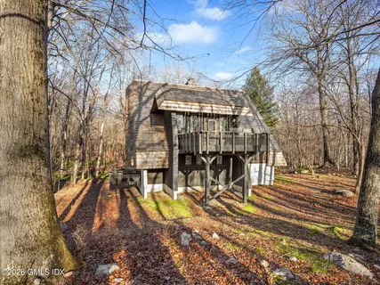 $1,995,000 | 484 Cognewaugh Road, Cos Cob, CT 06807