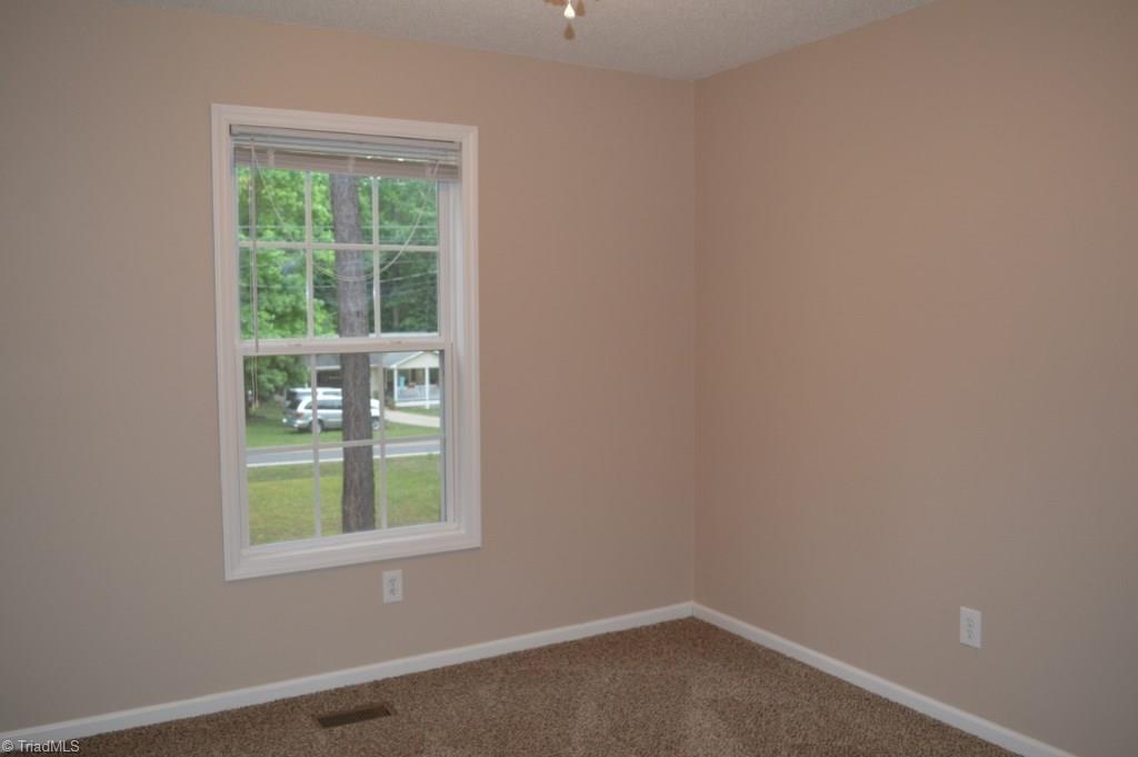 2935 Rockcrusher Road Lexington, NC 27292 - Photo 11 of 16 Gallery Image 11