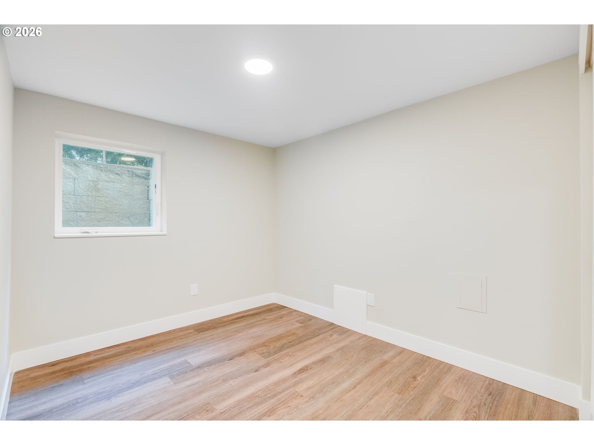 446 Northeast Cook Street Portland, OR 97212 - Photo 32 of 34 Bedroom