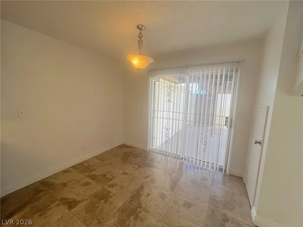 $1,250 | 6007 Bromley Avenue, Las Vegas, NV 89107