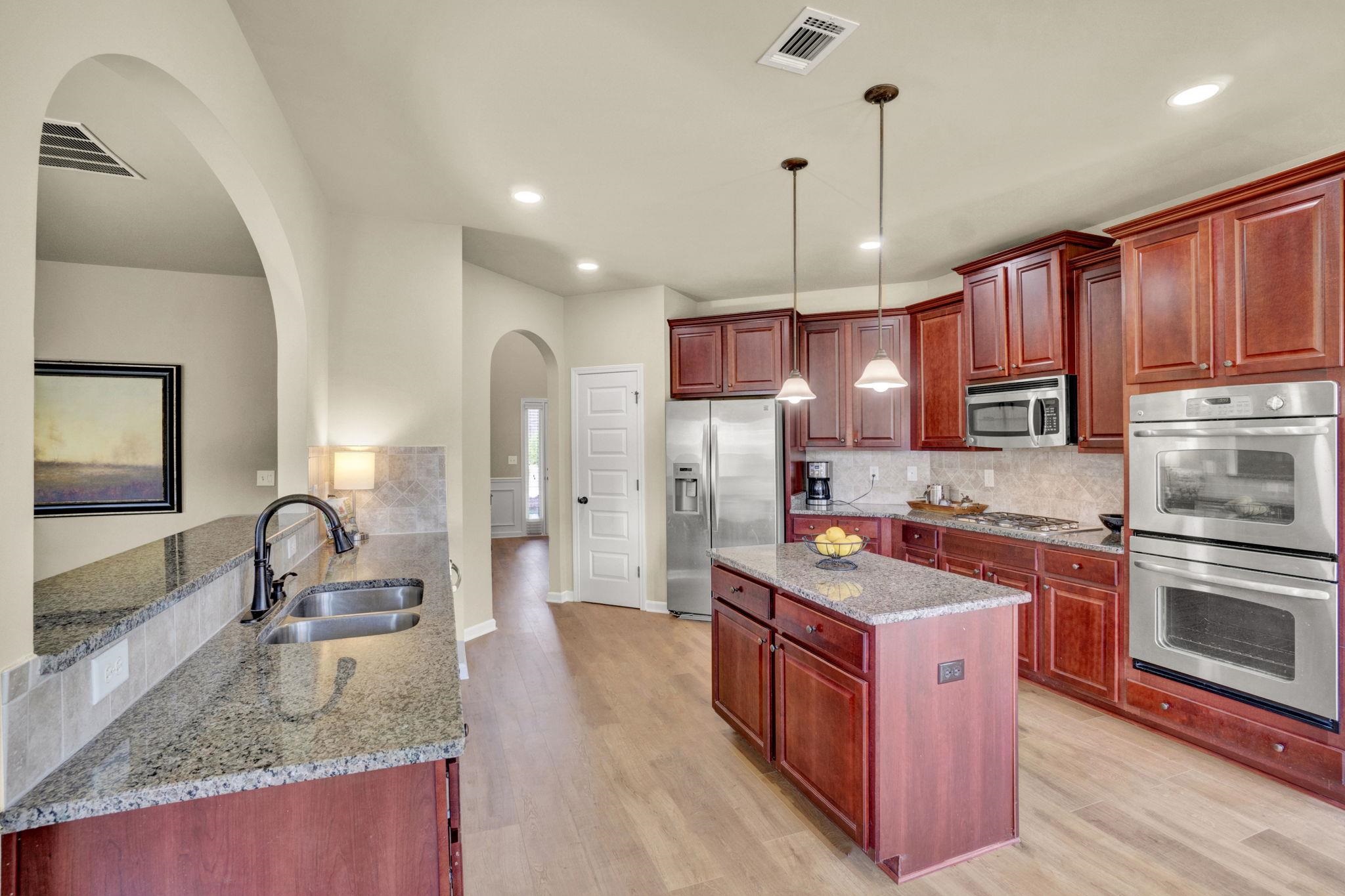 111 Notting Hill Lane Greer, SC 29651 - Photo 11 of 37